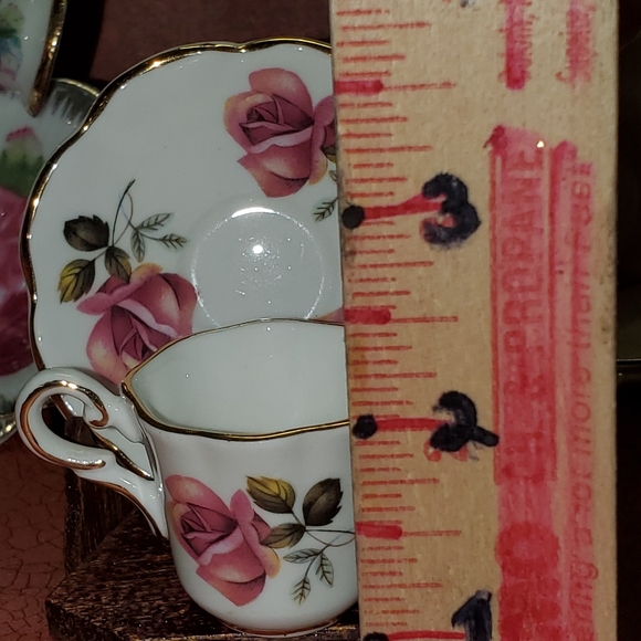 Vintage Grosvenor Bone China Mini Cup & Saucer - Picture 3 of 16